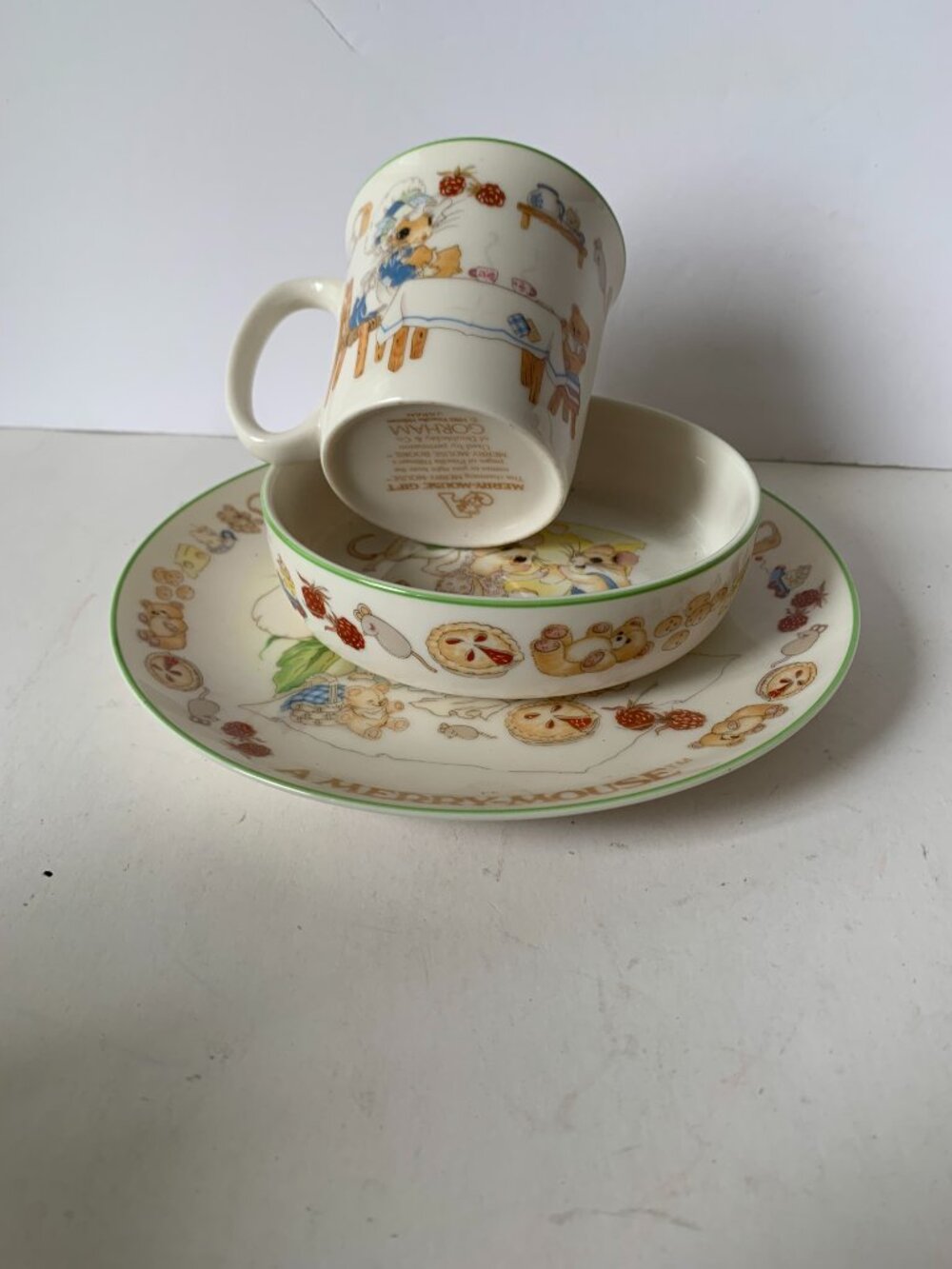 GORHAM MERRY MOUSE GIFT 1983 PRISCILLA HILLMAN PLATE BOWL CUP FOR KIDS - Picture 13 of 16